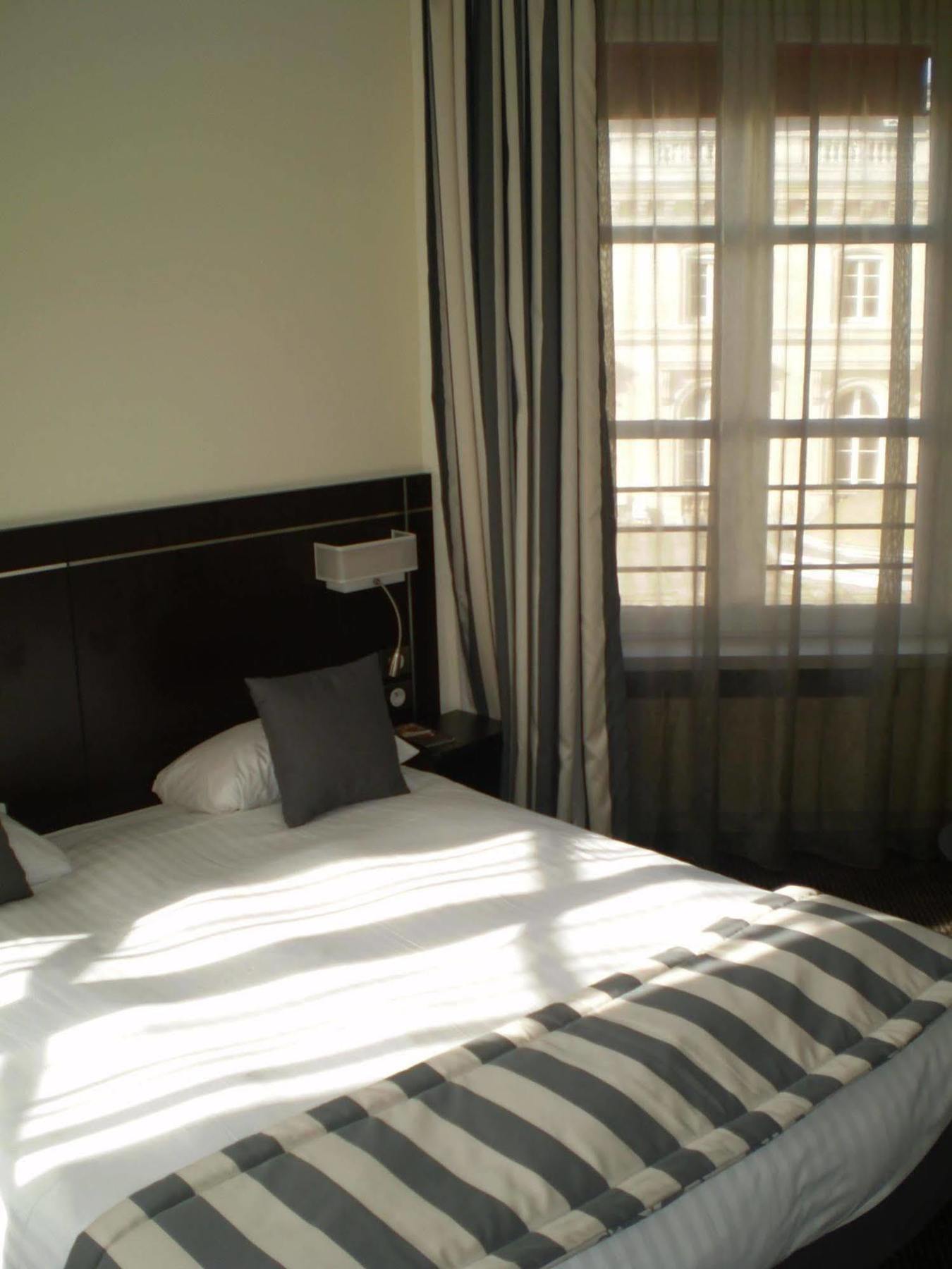 Kyriad Paris 10 - Gare De L'Est Zimmer foto